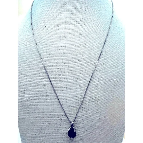 NEW Purple Teardrop Glass Gemstone Silver Chain Necklace Pendant - Picture 5 of 8
